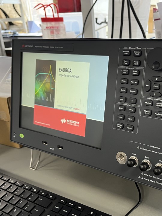Impedence analyser